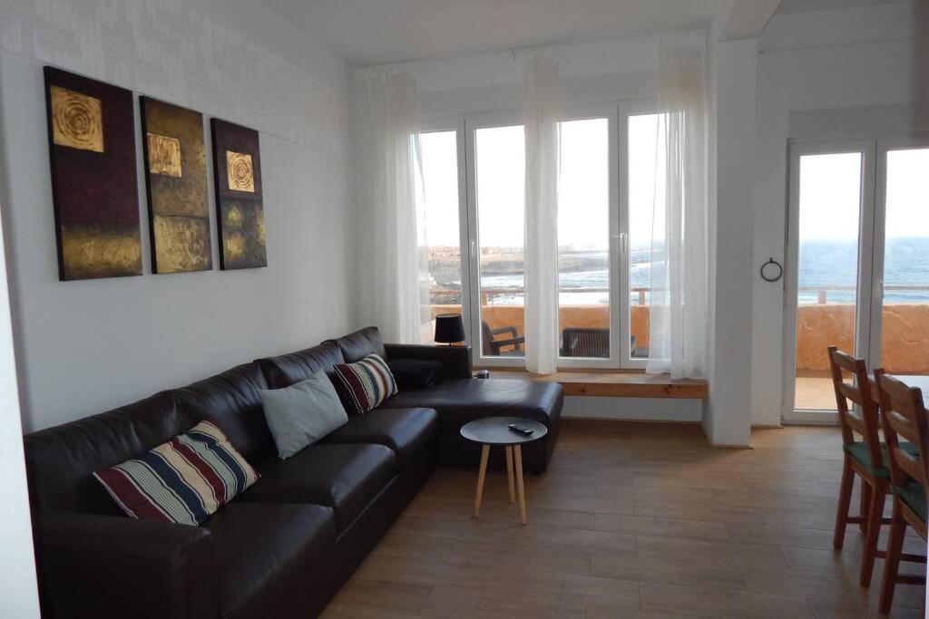 טלדה Big, Large Cozy Apartment With Sea View Ask For Additional Bedroom As An Extra Option מראה חיצוני תמונה